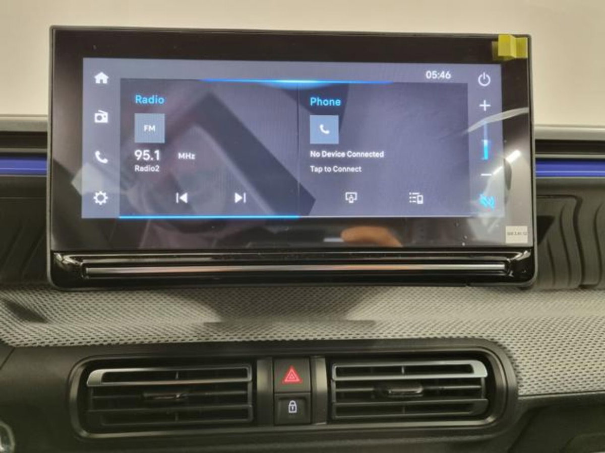 Citroen C3 Aircross 1.2 puretech turbo Plus 100cv (7)