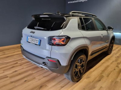 Jeep Avenger 1.2 turbo e-hybrid mhev The North Face 4xe 145cv edct6 (17)