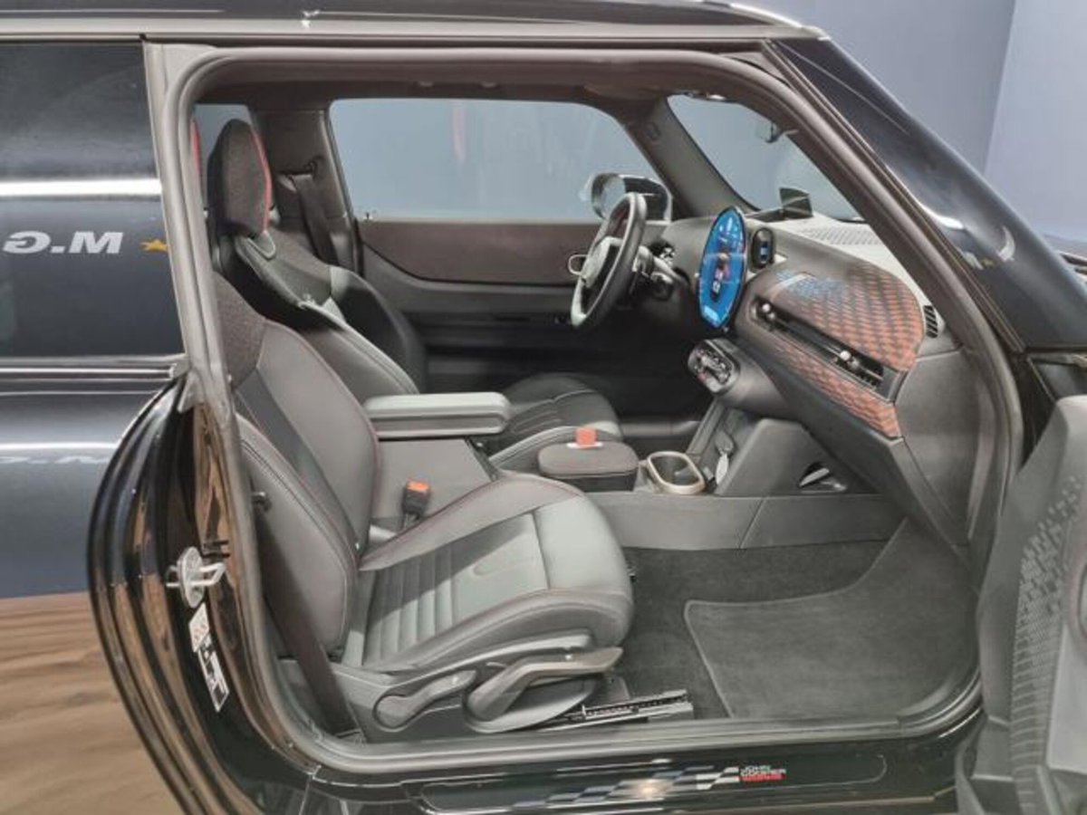 MINI Mini 2.0 Cooper S JCW (10)