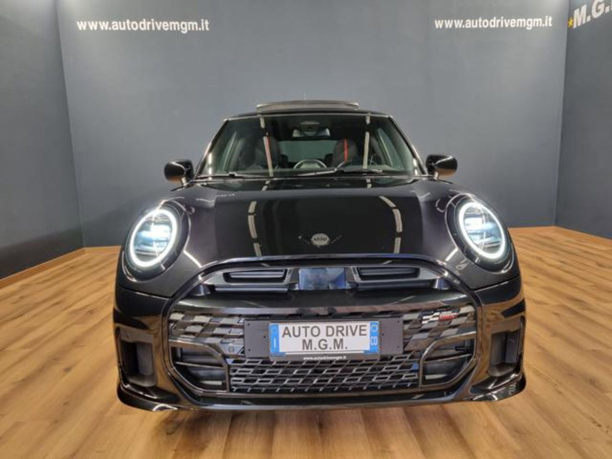 MINI Mini 2.0 Cooper S JCW (5)