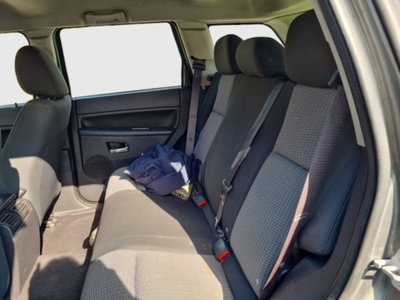 Jeep Grand Cherokee 3.0 V6 CRD Laredo (12)