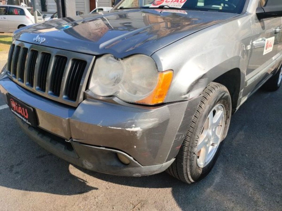 Jeep Grand Cherokee 3.0 V6 CRD Laredo (18)