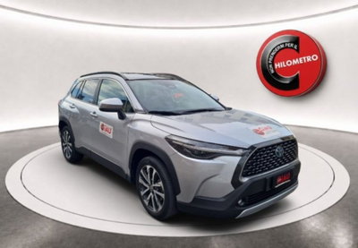 Toyota Corolla Cross Hybrid 2.0 Hybrid 197 CV E-CVT Lounge Light usata
