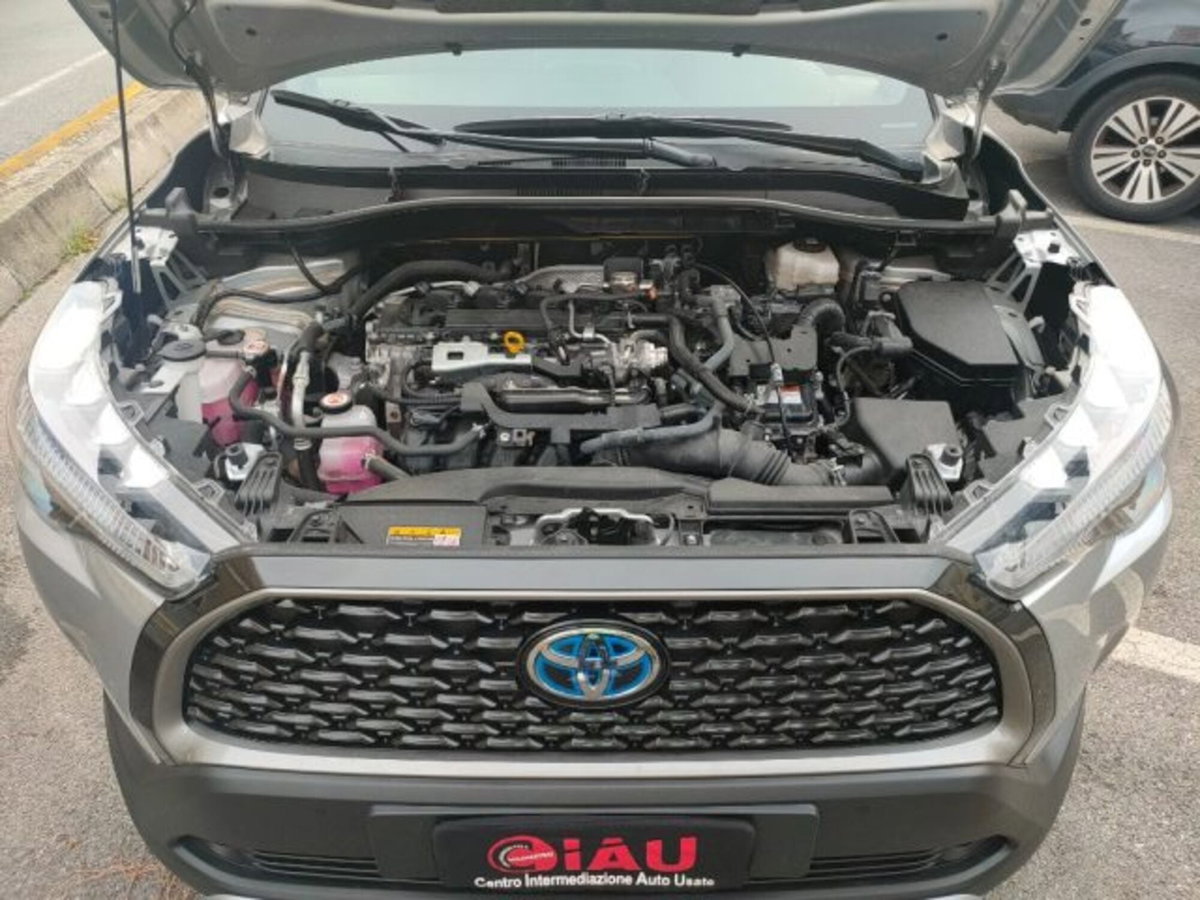 Toyota Corolla Cross Hybrid 2.0 Hybrid 197 CV E-CVT Lounge Light (16)