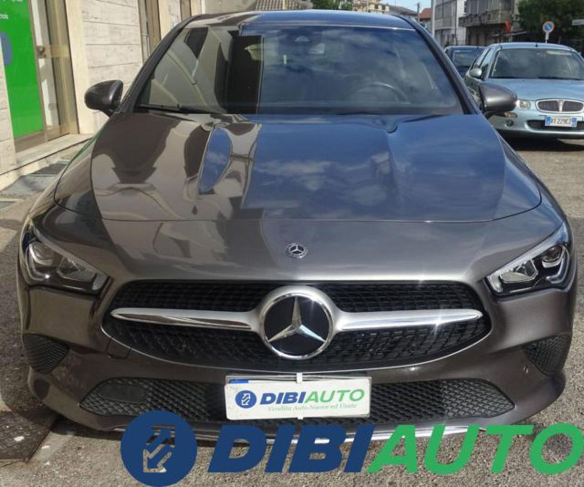 Mercedes-Benz CLA Shooting Brake 200 d Automatic Shooting Brake Sport (2)