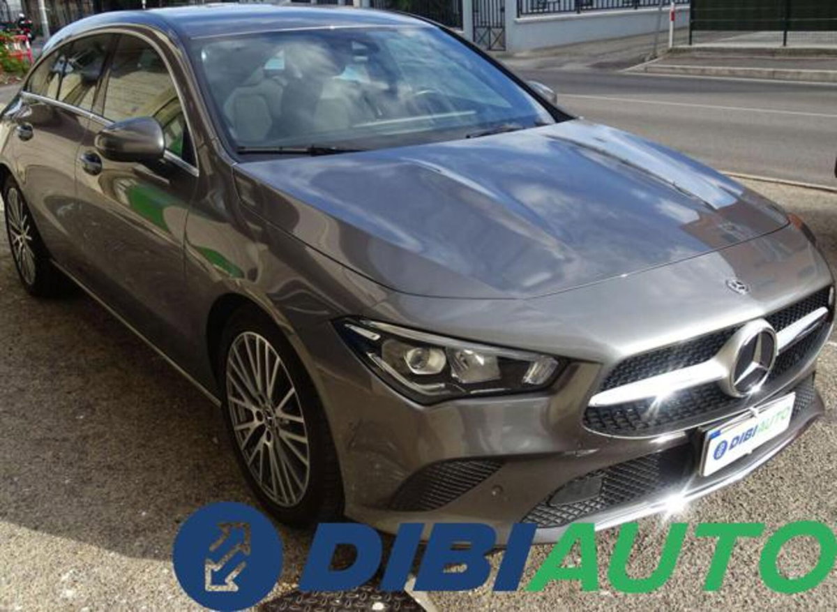 Mercedes-Benz CLA Shooting Brake 200 d Automatic Shooting Brake Sport (3)