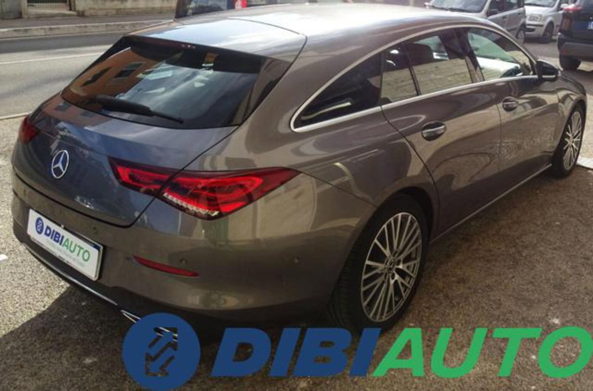 Mercedes-Benz CLA Shooting Brake 200 d Automatic Shooting Brake Sport (6)