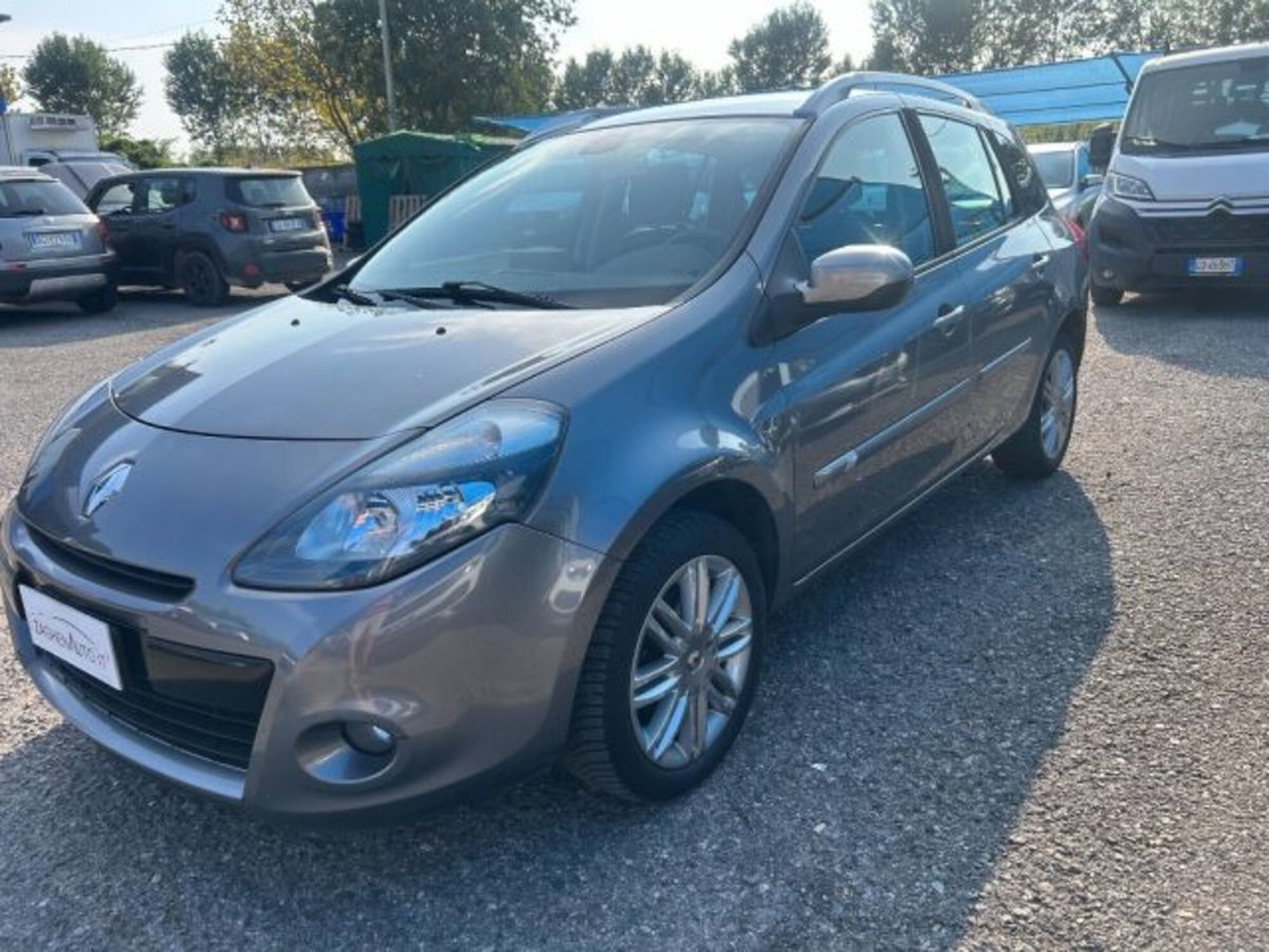 Renault Clio SporTour 1.2 16V TCE 105CV SporTour Dynamique (7)