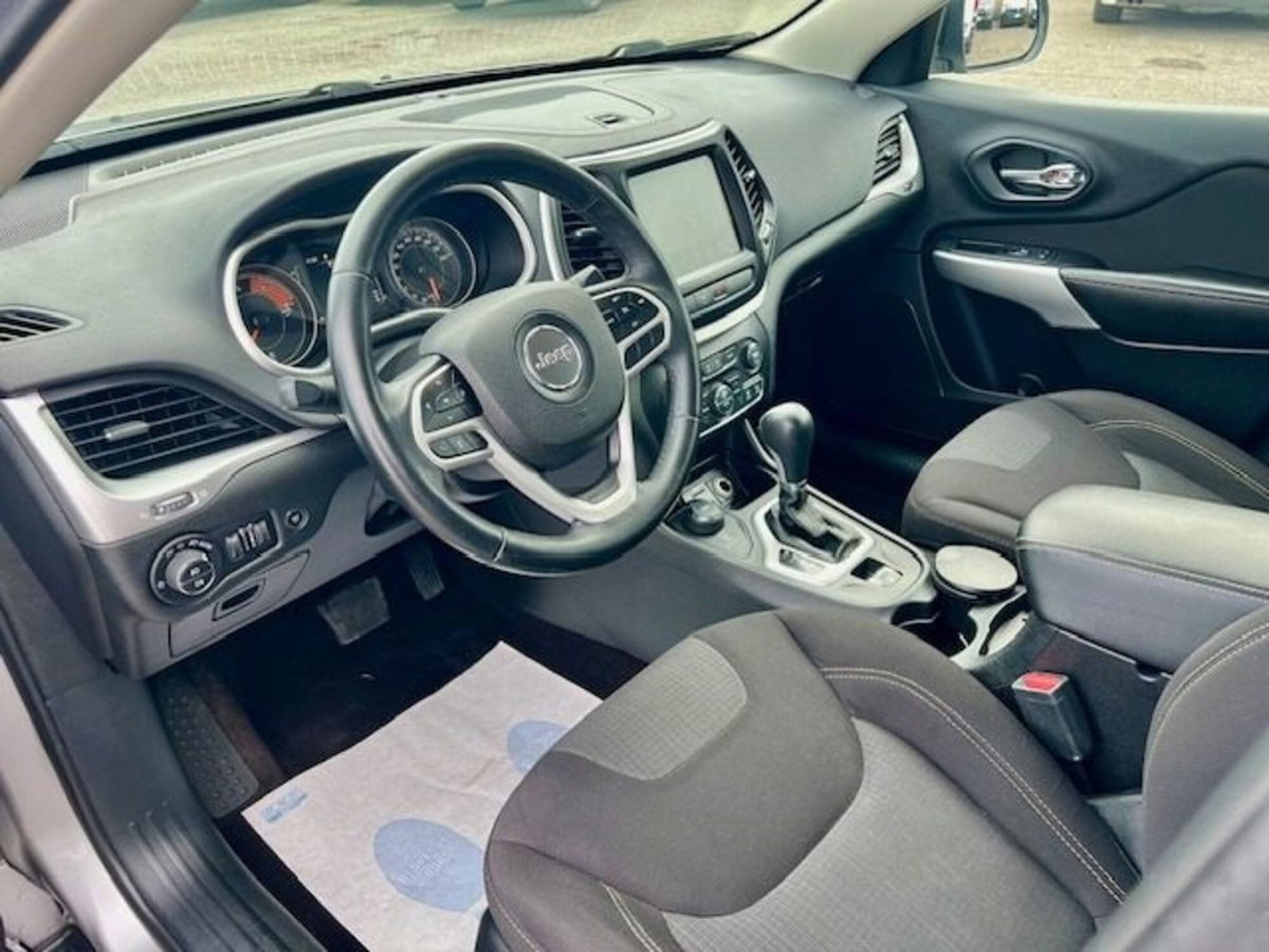 Jeep Cherokee 2.2 Mjt II 185 CV 4WD Active Drive I Longitude (16)