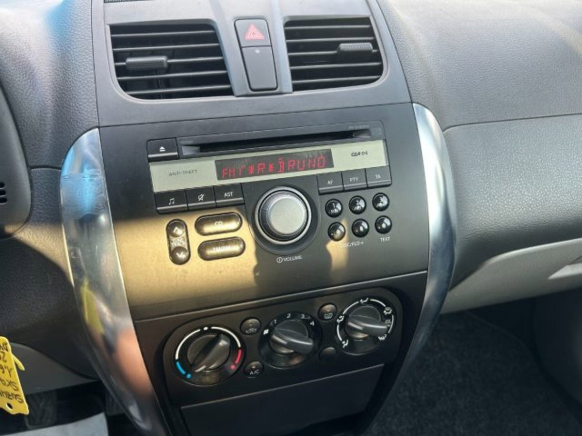 Suzuki SX4 16V Outdoor Line GLX (12)