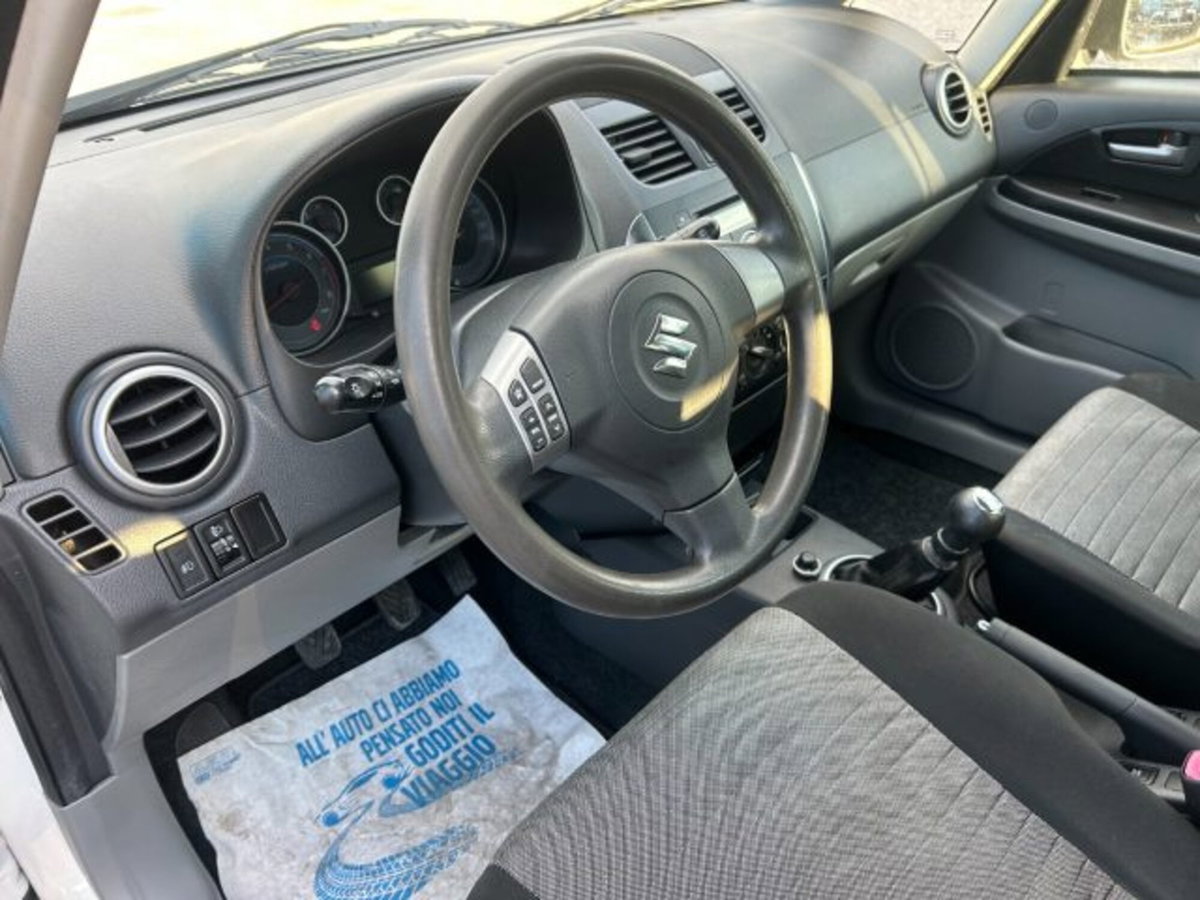 Suzuki SX4 16V Outdoor Line GLX (7)