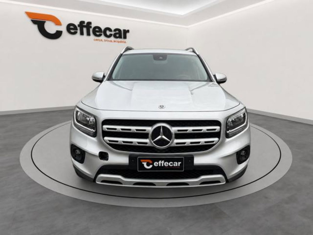 Mercedes-Benz GLB 180 d Automatic Business (2)