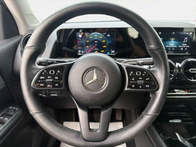 Mercedes-Benz GLB 180 d Automatic Business (8)