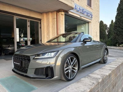 Audi TT Cabrio 40 TFSI S tronic usata