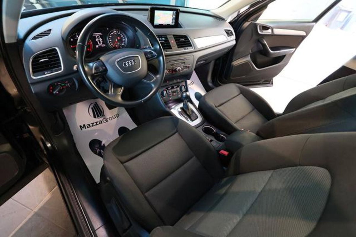 Audi Q3 Sportback 2.0 tdi Business 150cv s-tronic (13)