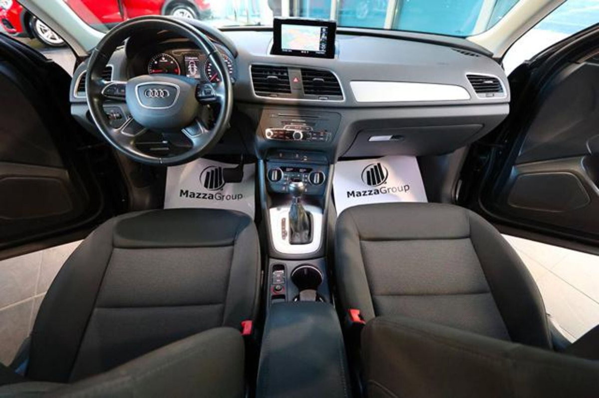 Audi Q3 Sportback 2.0 tdi Business 150cv s-tronic (14)