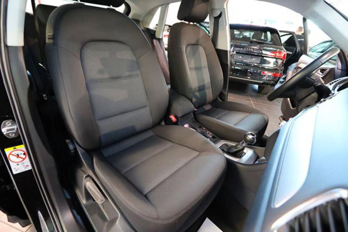Audi Q3 Sportback 2.0 tdi Business 150cv s-tronic (16)