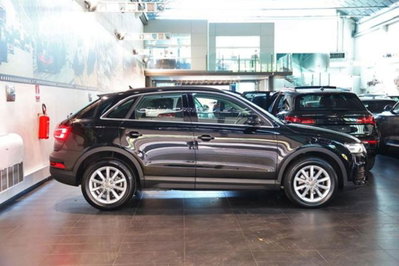 Audi Q3 Sportback 2.0 tdi Business 150cv s-tronic (2)
