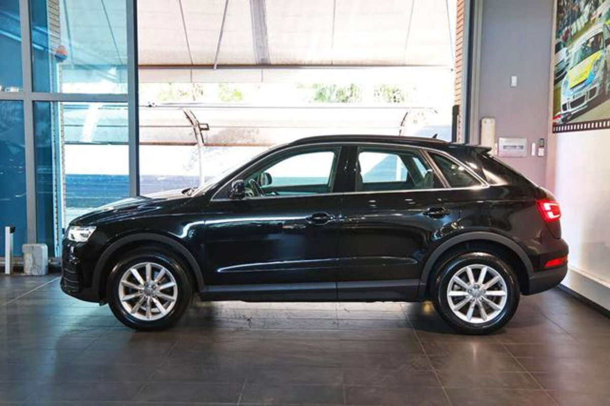 Audi Q3 Sportback 2.0 tdi Business 150cv s-tronic (3)