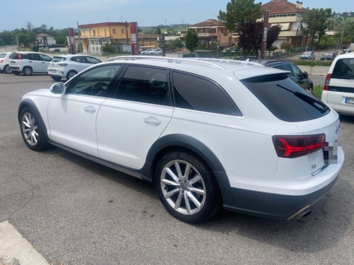 Audi A6 Allroad 3.0 TDI 218 CV S tronic Business Plus (7)