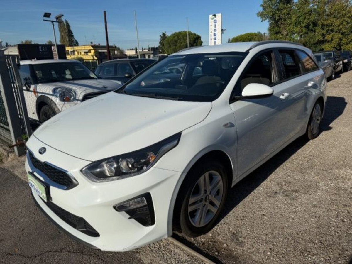 Kia Ceed Sport Wagon 1.6 CRDi 115 CV SW Business Class (3)