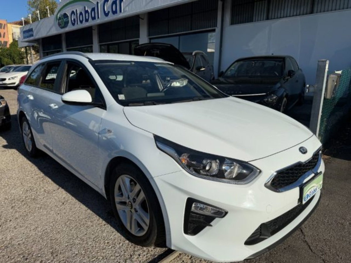 Kia Ceed Sport Wagon 1.6 CRDi 115 CV SW Business Class (4)
