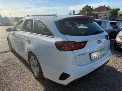 Kia Ceed Sport Wagon 1.6 CRDi 115 CV SW Business Class (7)