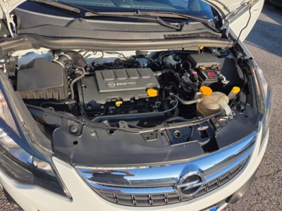 Opel Corsa 1.2 3 porte Edition (16)