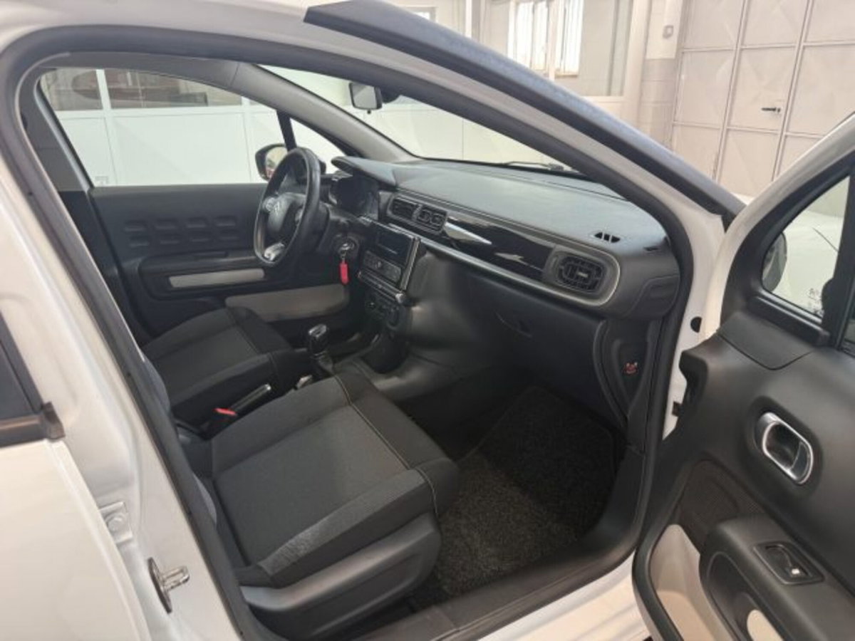Citroen C3 BlueHDi 100 S&S Van Feel (20)