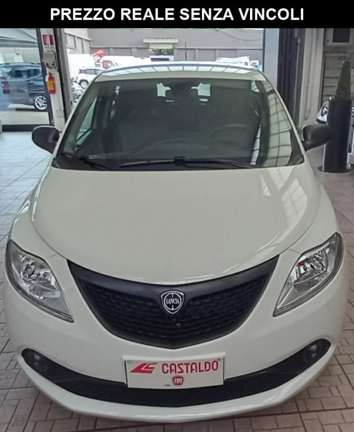 Lancia Ypsilon 1.2 69 CV 5 porte S&S Elefantino Blu