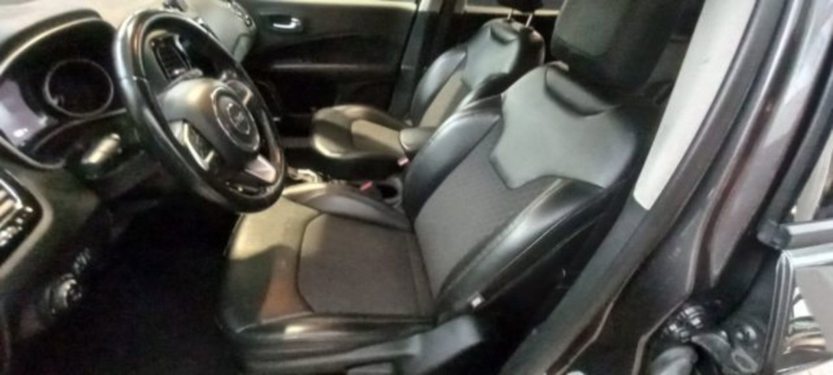 Jeep Compass 2.0 Multijet II aut. 4WD Limited (6)