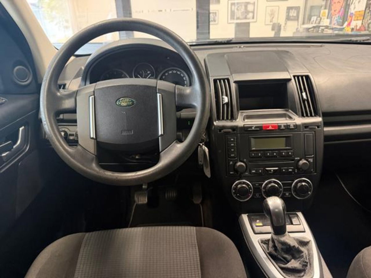 Land Rover Freelander 2.2 TD4 S.W. E (7)