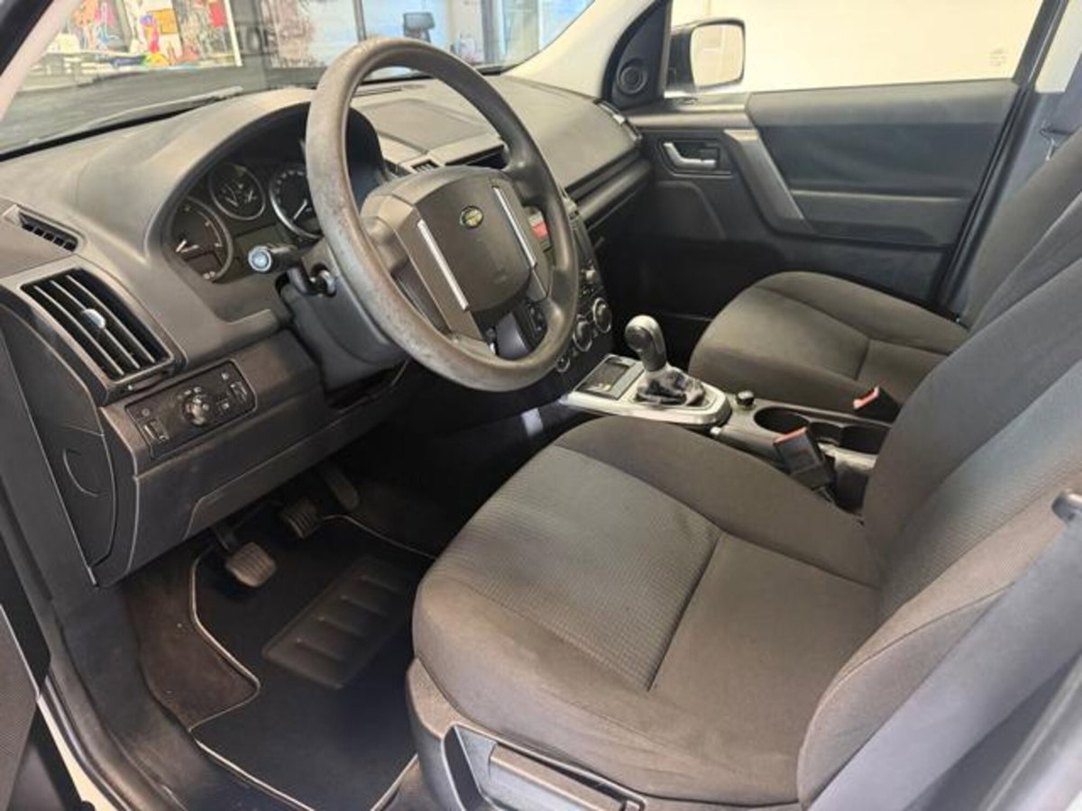 Land Rover Freelander 2.2 TD4 S.W. E (8)