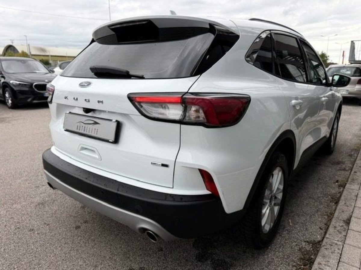 Ford Kuga 2.0 EcoBlue Hybrid 150 CV 2WD Titanium X (5)