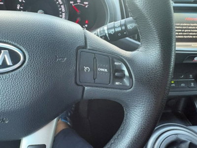 Kia Sportage 1.7 CRDI VGT 2WD Active (13)
