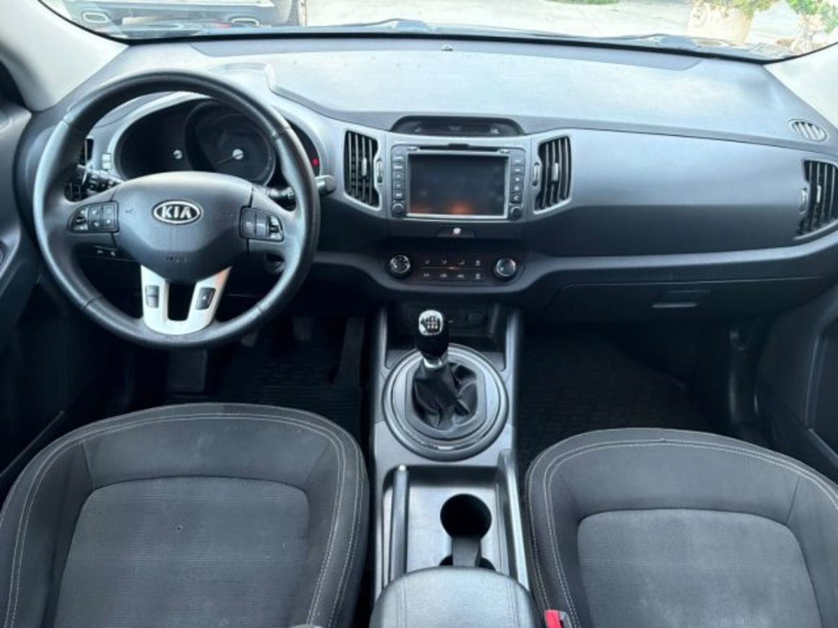 Kia Sportage 1.7 CRDI VGT 2WD Active (7)