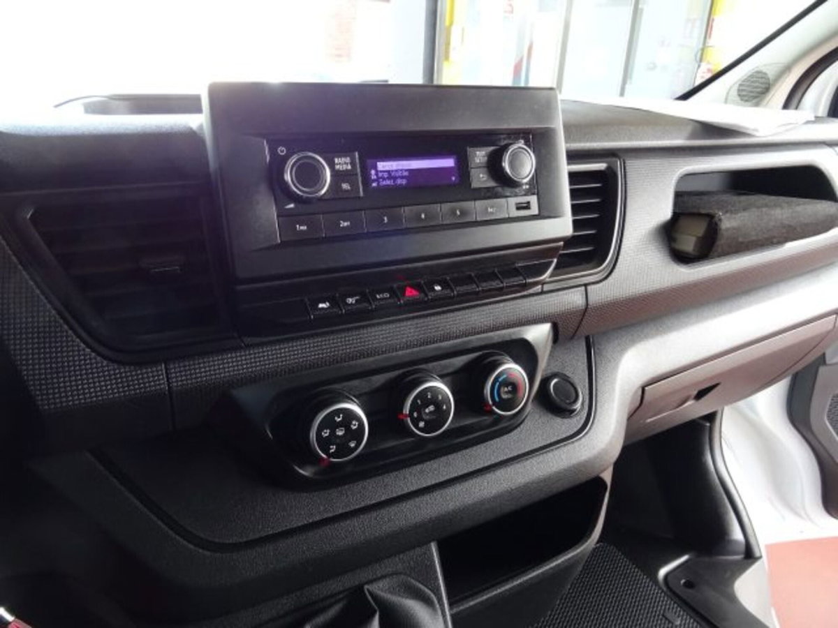 Renault Trafic Furgone T29 2.0 dCi 170CV PL-TN-DC Furgone Energy Ice (9)