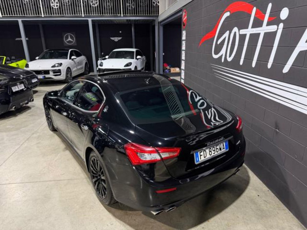 Maserati Ghibli Ghibli V6 Diesel 275 CV Ribelle Black (6)