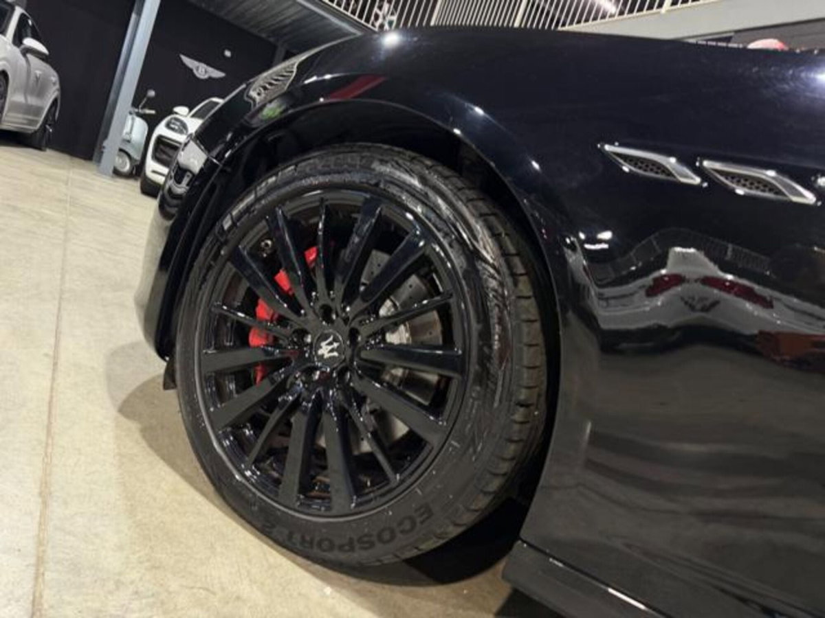 Maserati Ghibli Ghibli V6 Diesel 275 CV Ribelle Black (8)