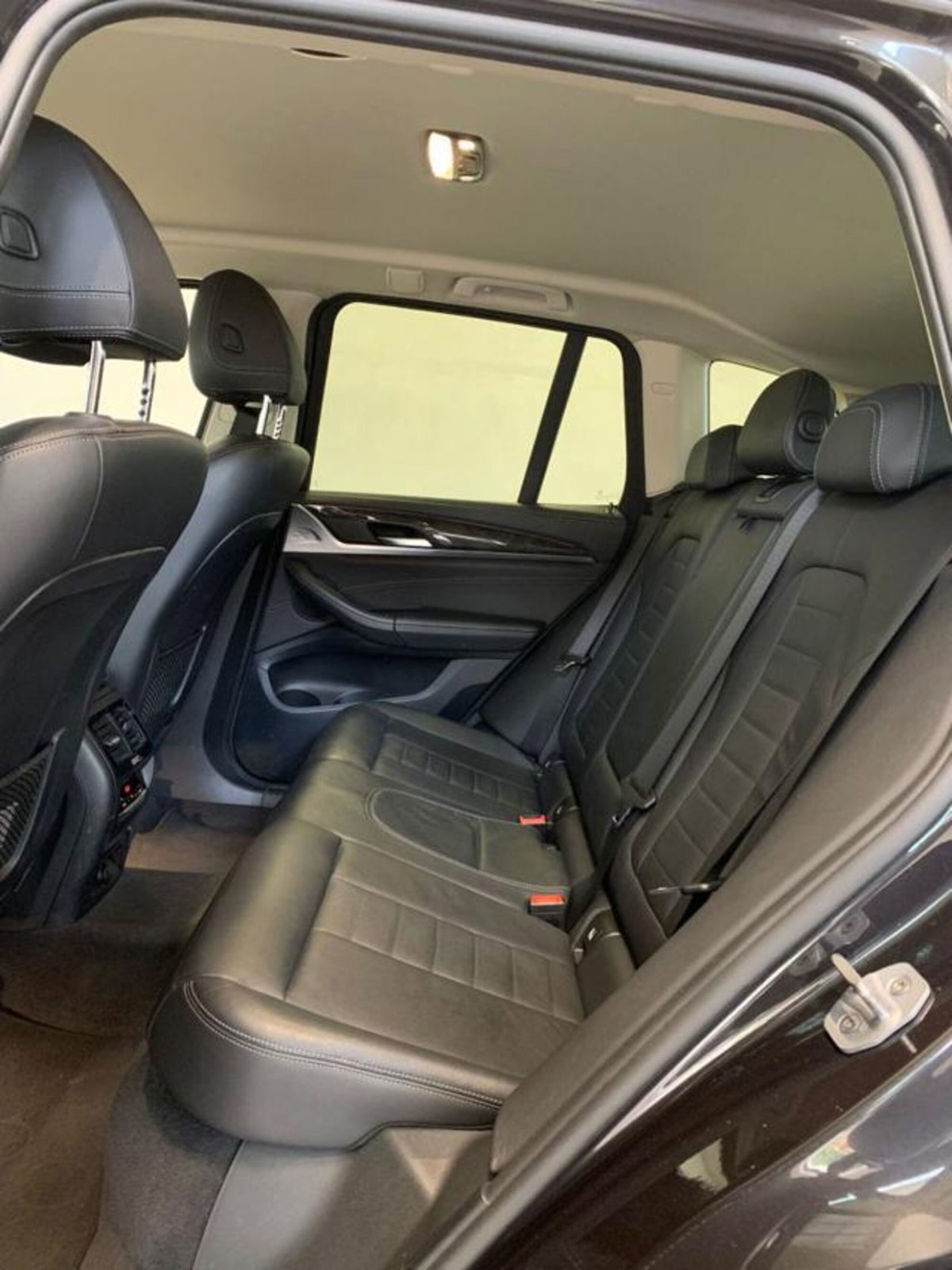 BMW X3 xDrive20d Luxury (15)