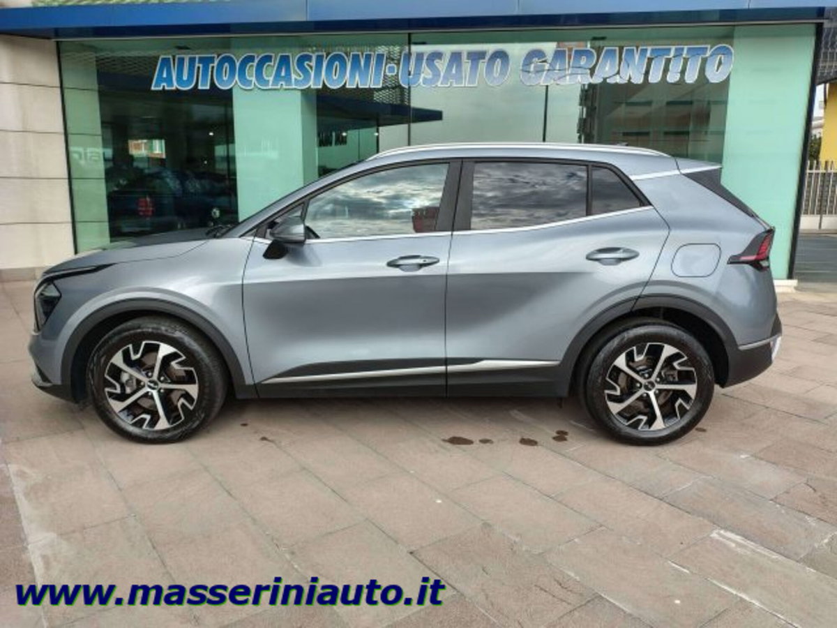 Kia Sportage 1.6 tgdi hev Style 210cv auto (2)