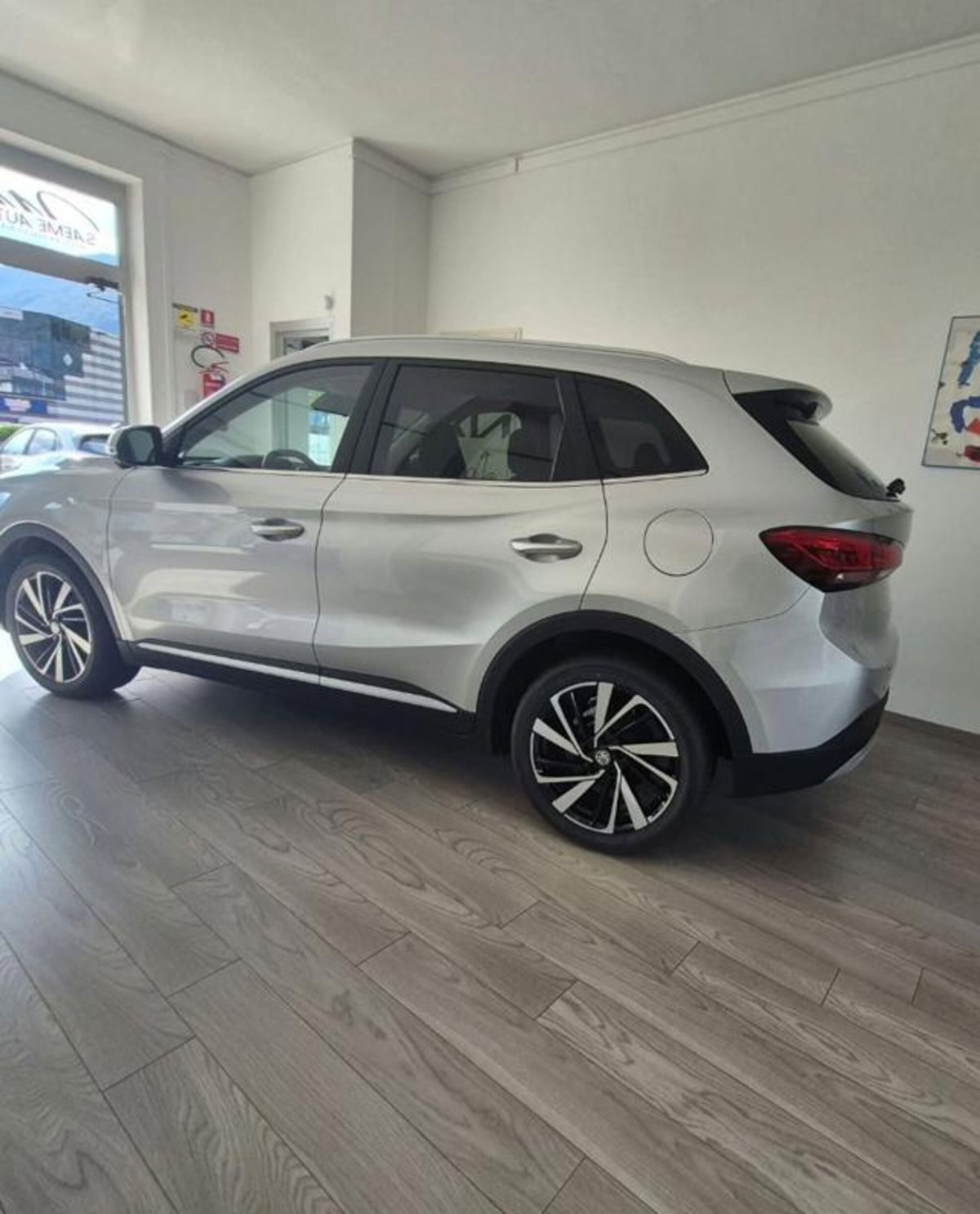 Mg ZS ZS 1.5 Luxury (14)