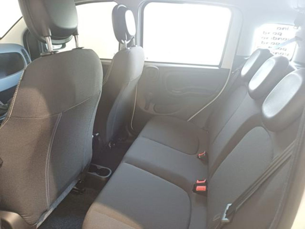 Fiat Pandina 1.0 firefly hybrid Icon s&s 65cv (5)