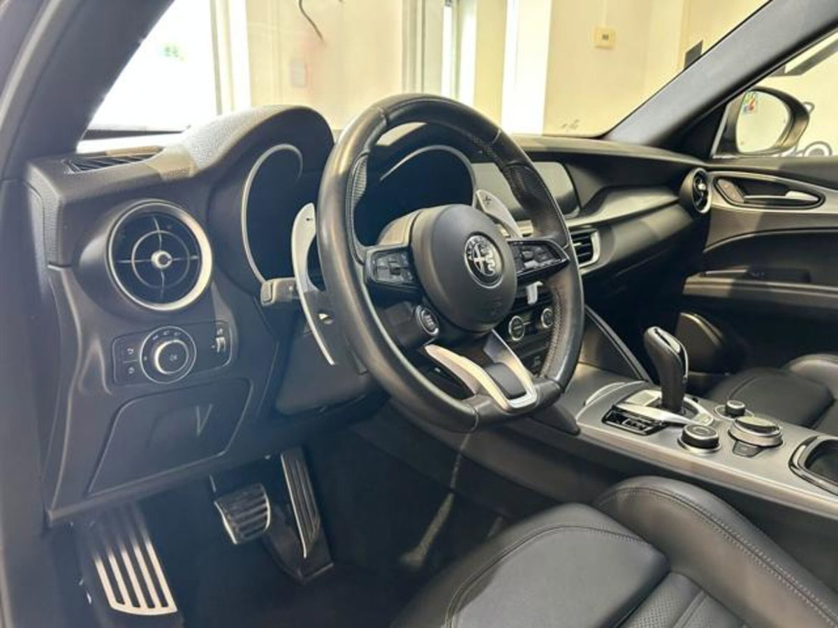 Alfa Romeo Stelvio Stelvio 2.2 Turbodiesel 210 CV AT8 Q4 Veloce (12)