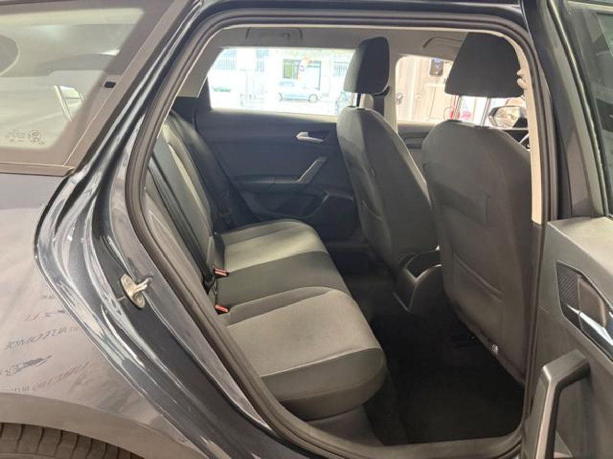 SEAT Leon 2.0 tdi Style 150cv dsg (19)