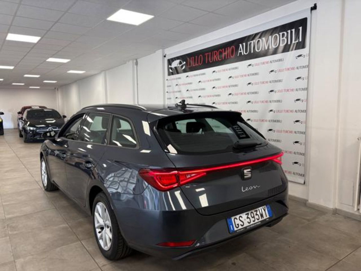 SEAT Leon 2.0 tdi Style 150cv dsg (4)