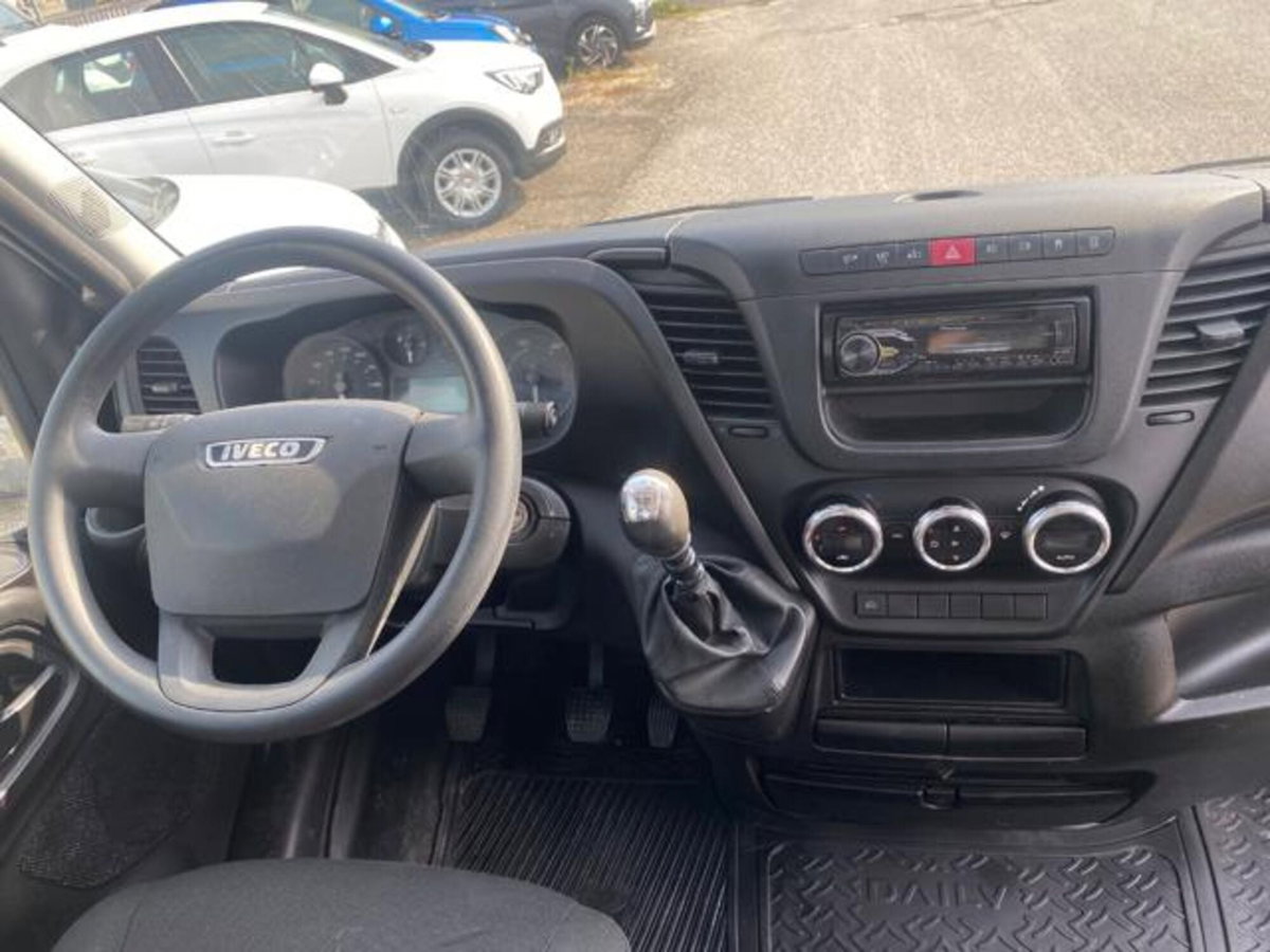 Iveco Daily Telaio 35C17 3.0 HPT PM-RG Cabinato (8)