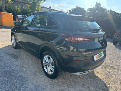 Opel Grandland 1.5 diesel Ecotec aut. Business Elegance (13)