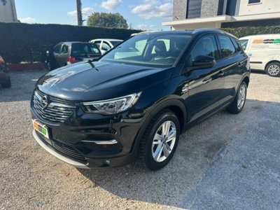 Opel Grandland 1.5 diesel Ecotec aut. Business Elegance (16)