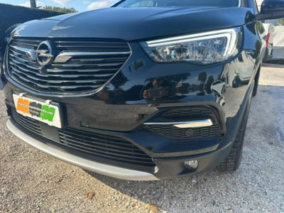 Opel Grandland 1.5 diesel Ecotec aut. Business Elegance (19)